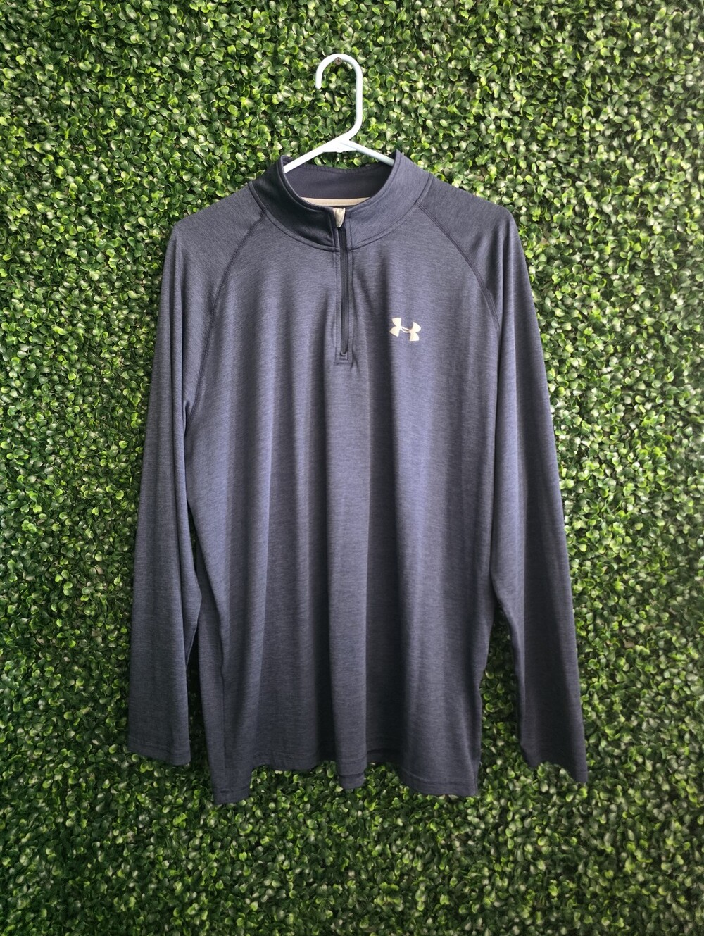 Under Armour Men's Quarter-Zip Long Sleeve Pullover Size XL